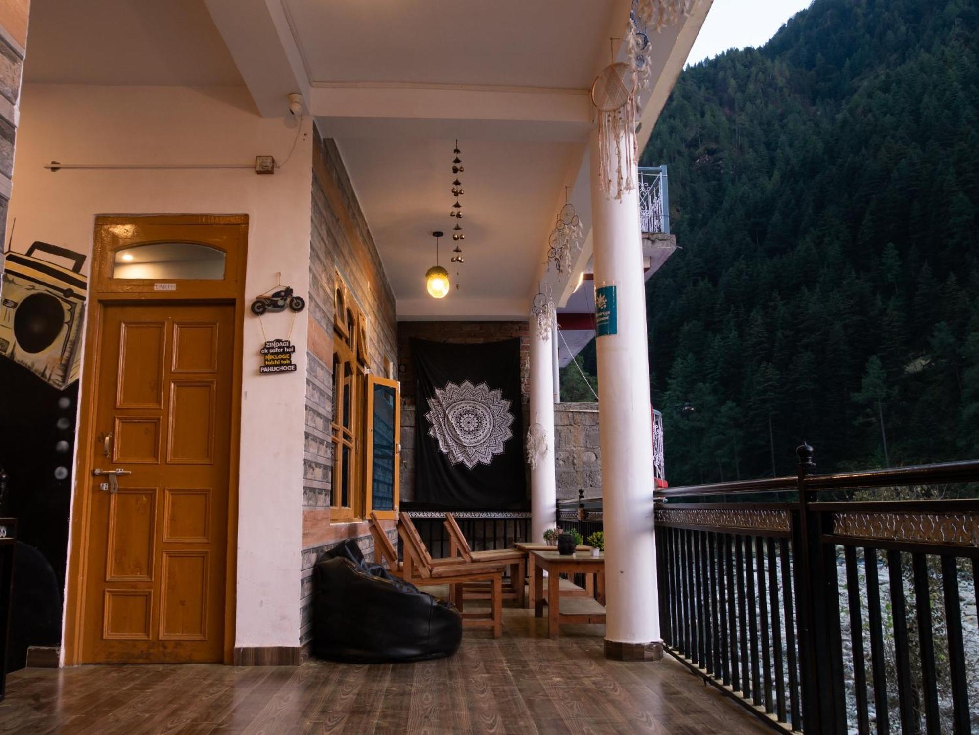 Wabi Sabi Riverside Hostel 카솔 외부 사진